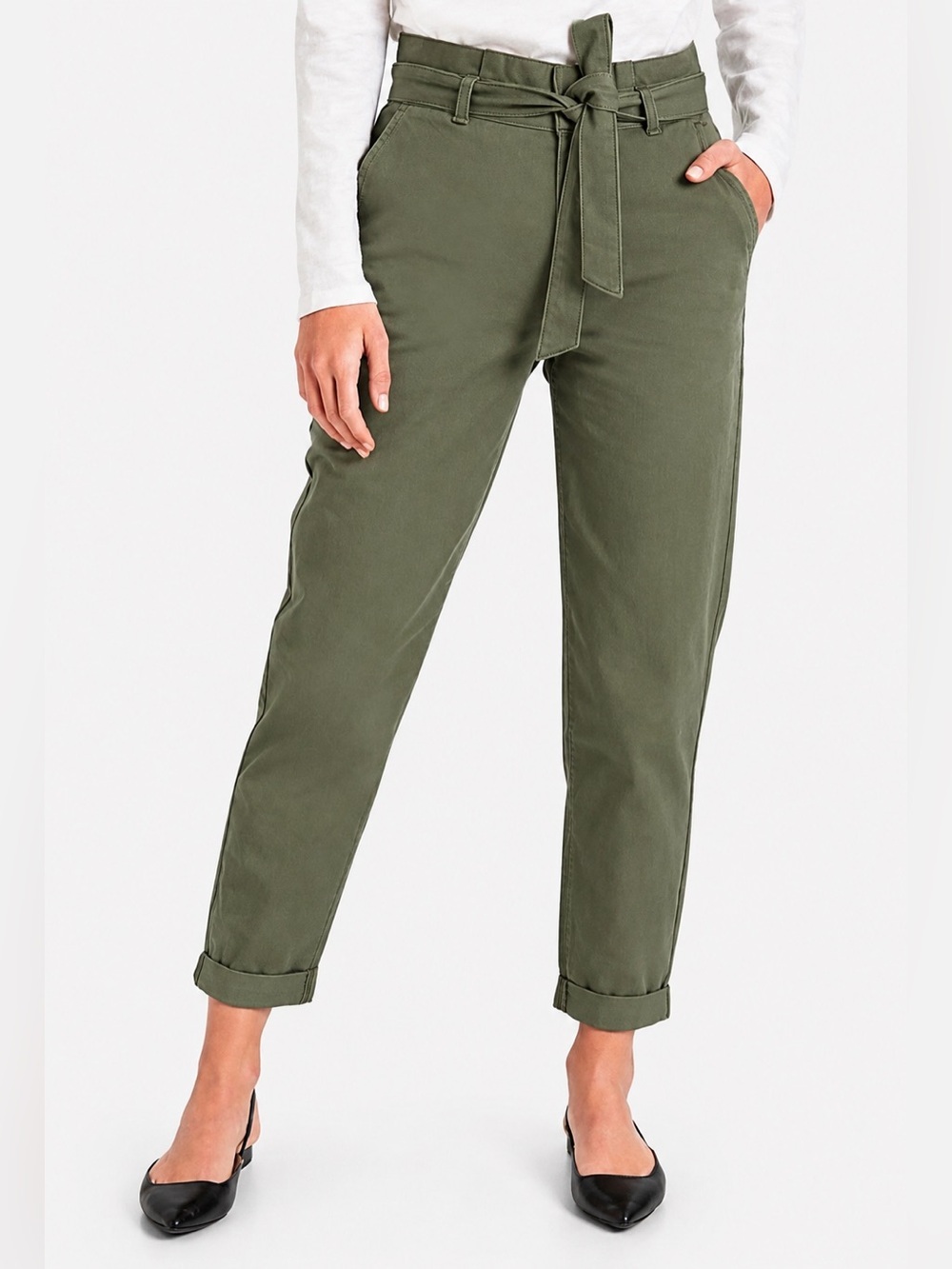 Banana Republic Factory NWT olive green tapered barrel ankle pants, size 4